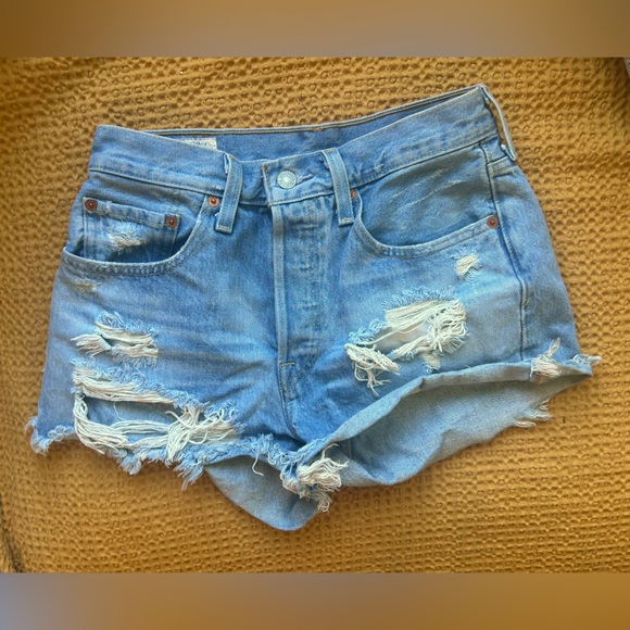 Levi's Pants - Premium Levi 501 Shorts